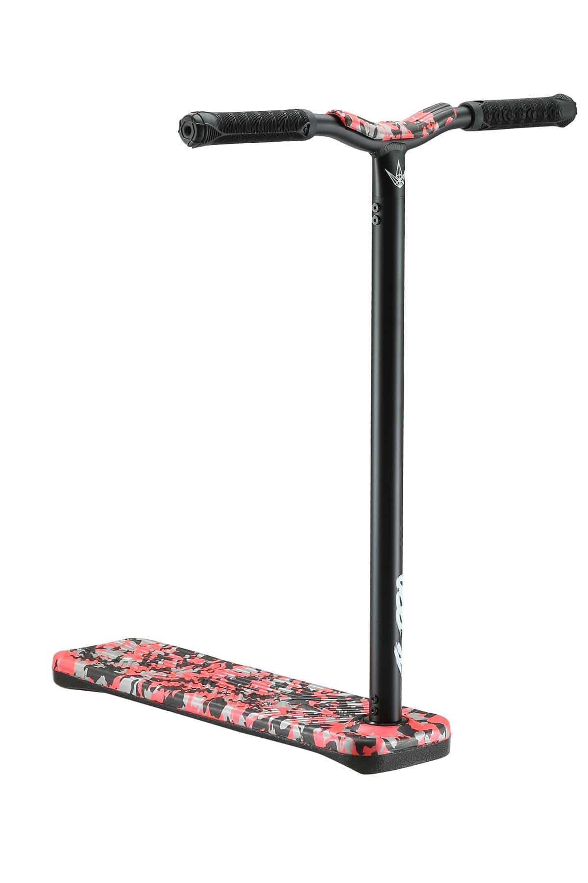 The Blunt Envy TS Pro 6 Indoor Trampoline Stunt Scooter showcases a sophisticated design with red camo accents on its deck and handle ends. Equipped with a robust T-bar handle, this model is perfect for executing tricks and stunts, making it an excellent choice for aspiring pros.