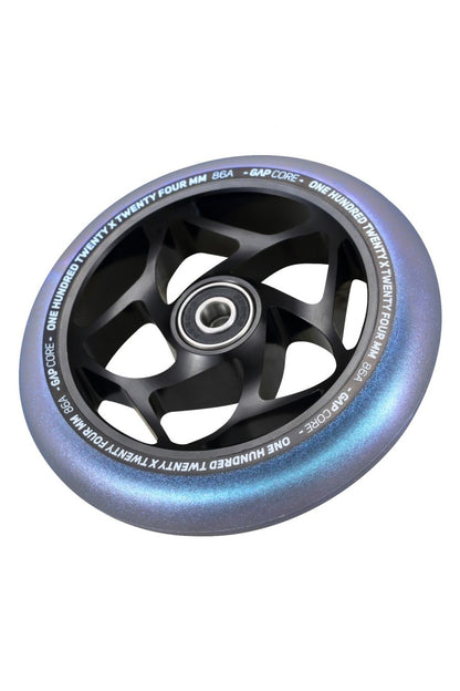 The Blunt Envy 120mm GAP Core Stunt Scooter Wheel in Black / Galaxy features a striking metallic blue edge with white text encircling the rim, making it ideal for stunt scooter enthusiasts. Its precisely engineered hub accommodates a sleek ball bearing, guaranteeing both reliability and top-notch performance.