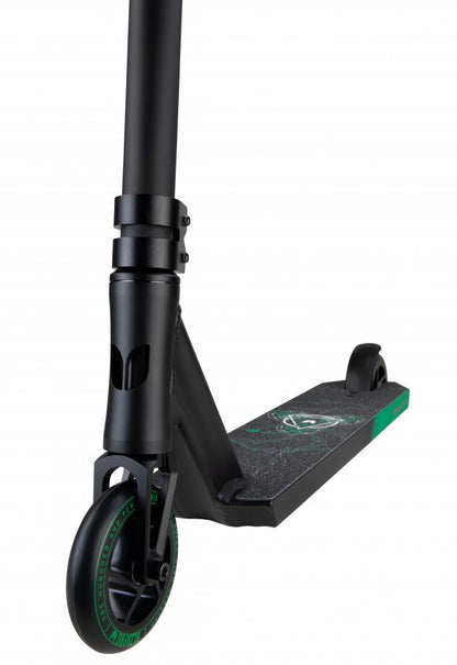 Blazer Pro Enigma 2 Complete Stunt Scooter - Black / Green - Detail