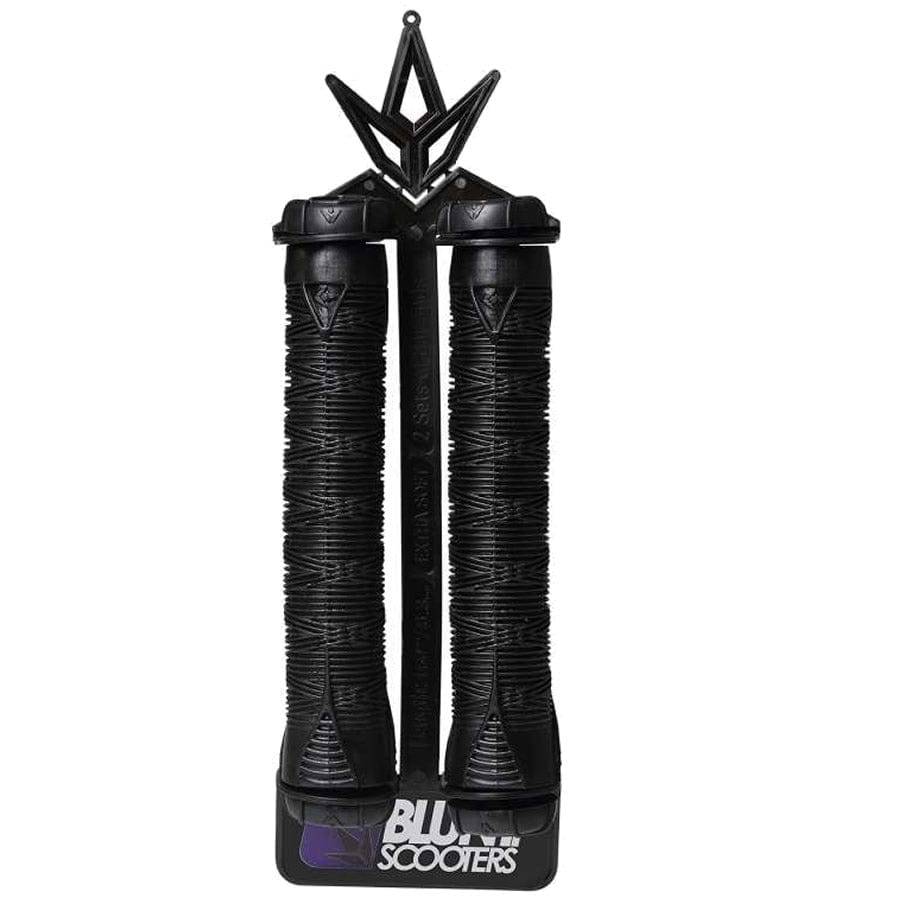 The Blunt Envy Flangeless V2 Black Stunt Scooter Grips, measuring 160mm, are made from durable thermo plastic rubber and feature textured surfaces. These grips are displayed upright on a stand showcasing the "Blunt Scooters" logo and come with distinctive star-shaped caps, designed to enhance your riding experience.